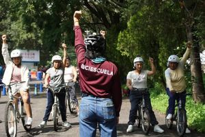 Biciescuela exclusiva para mujeres en la Ciudad de México