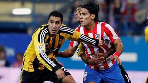 Radamel Falcao vs Efraín Juárez: El inédito reencuentro después de más una década