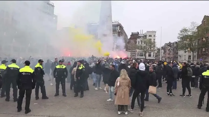 Policía detuvo a 62 personas tras ataques a aficionados israelíes tras partido de Europa League
