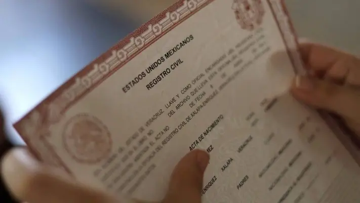 Así puedes cambiarte de nombre y apellido gratis en México