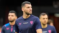 Rafa Mir, del Valencia, manda comunicado tras ser acusado por presunto abuso