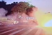 VIDEO: Una moto eléctrica explota mientras es conducida en Shenzhen