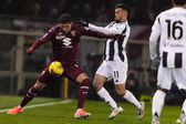 Juventus empata ante Torino y se acerca a los puestos de Champions League