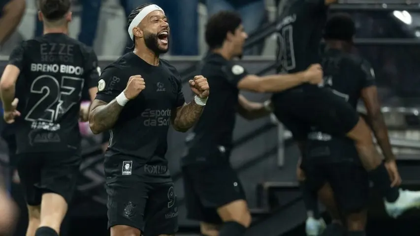 Memphis Depay celebra su primer gol con Corinthians | IG: corinthians