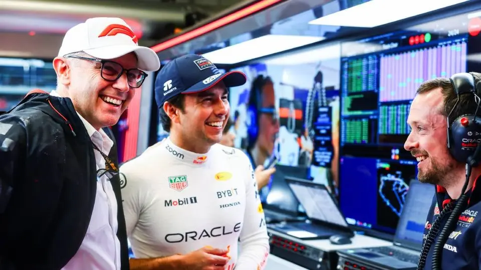 Alberto Longo, cofundador de Fórmula E, defiende a Checo Pérez: "La Fórmula 1 ha sido injusta"