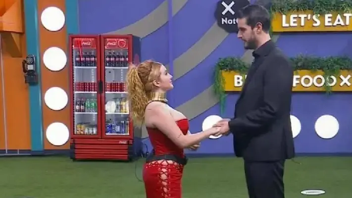 Adrián Marcelo le da las gracias a Briggitte Bozzo por defenderlo en La Casa de los Famosos