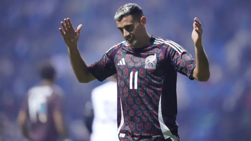 Selección Mexicana no puede contra Valencia y empata 2-2 contra el conjunto español