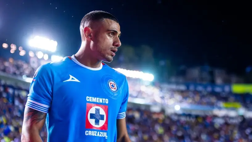 Cruz Azul presume a Giorgios Giakoumakis como el ‘griego más mexicano’