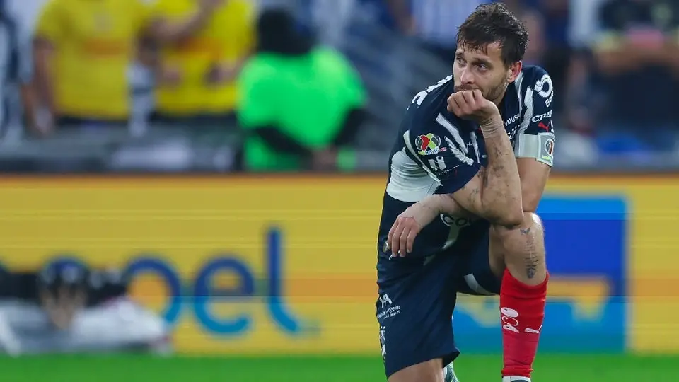 Sergio Canales con la cara al cielo tras Final: “Hemos puesto el corazón en cada partido”