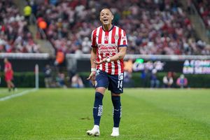 David Faitelson carga contra 'Chicharito': "Ha sido un fraude, un petardo"