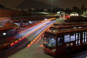 Iniciativa ‘Ciudad Nocturna’: Transporte público en la madrugada podría ser una realidad
