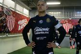 Chicharito Hernández llega a los 100 partidos con Chivas