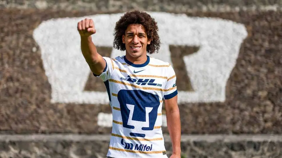 Adalberto Carrasquilla agradeció recibimiento de la afición de Pumas: 'Es una motivación'