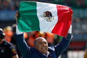 Antonio Pérez, papá de Checo Pérez, ha sido dado de alta tras haber estado hospitalizado