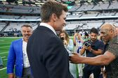 Tom Brady y Mike Tyson tienen espectacular encuentro previo al Saints vs Dallas