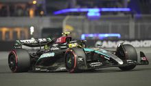 Lewis Hamilton apunta a un triste adiós de Mercedes tras mala calificación en Abu Dhabi