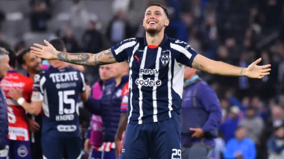 ¡Monumental! El increíble gesto de Lucas Ocampos con jugadores del Atlético San Luis