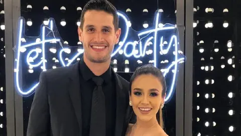 ¡Última hora!  Se filtra una supuesta infidelidad de la esposa de Adrián Marcelo