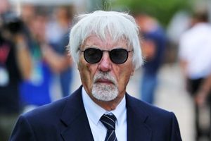 Bernie Ecclestone: 'Checo Pérez tiene talento para ganar un título'