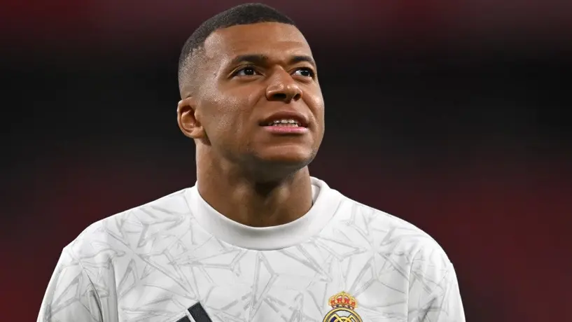 ¡Otra vez lesionado! Mbappé es baja con el Real Madrid por molestia muscular