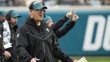 Los Jaguars despiden a su entrenador Doug Pederson