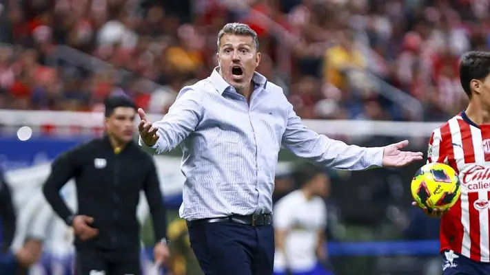 Óscar García puede recibir de 1 a 15 partidos de suspensión por agresión