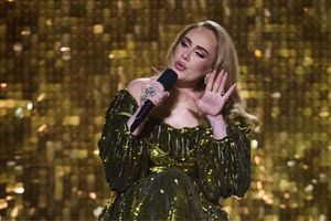 Adele revela haber perdido la audición de un oído por grave infección