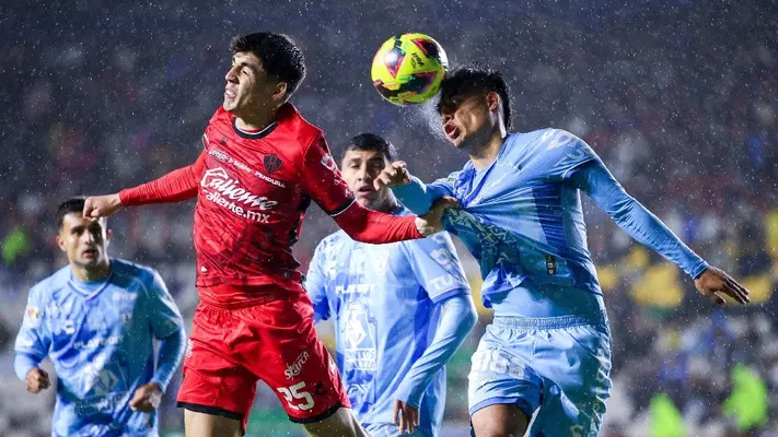 Pachuca empata con Atlas en el Hidalgo y mantiene invicto