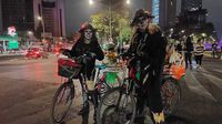Así se vivió el Paseo Nocturno en Bicicleta de la CDMX por el Día de Muertos