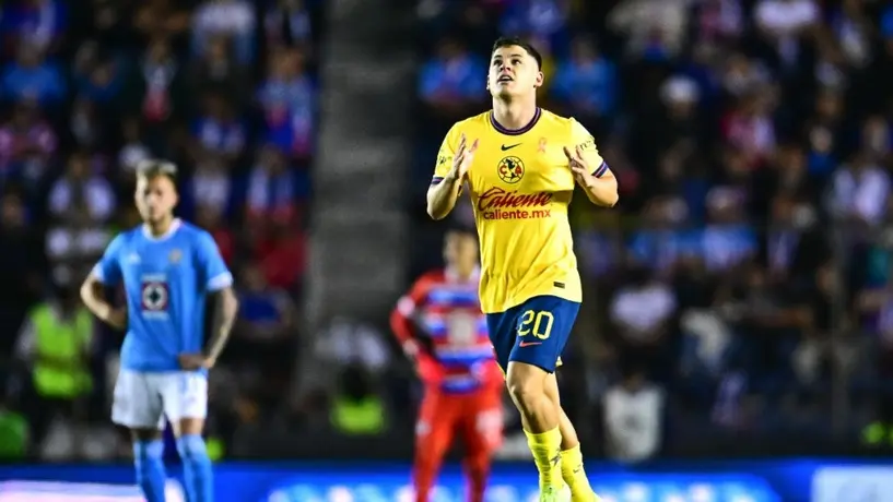 ¿La arquitecta del golazo? Mamá de Richard Sánchez le aconsejó patear desde lejos vs Cruz Azul