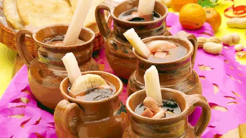 ¿Por qué se toma ponche en diciembre? Este es su origen