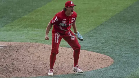 Trevor Bauer apunta a dejar a los Diablos Rojos para volver a Japón