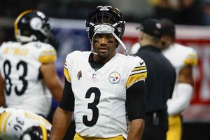Russell Wilson apunta a regresar a la titularidad de los Pittsburgh Steelers