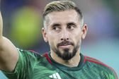 Héctor Herrera 'rechaza' firmar playera de América