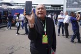 Antonio Pérez, padre de Checo Pérez, se mantiene en terapia intensiva