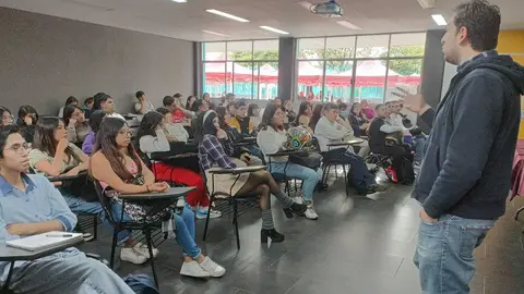 Checa las carreras gratis que ofrece la Universidad Rosario Castellanos
