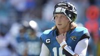 Trevor Lawrence de los Jacksonville Jaguars, por conmoción, es puesto en la lista de lesionados