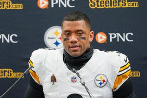 Wilson evade rumores sobre Raiders antes del Pro Bowl y dice estar enfocado en Steelers