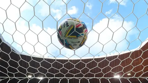 Paulinho y Giakoumakis comandan el XI Ideal de la Jornada 10 del Apertura 2024