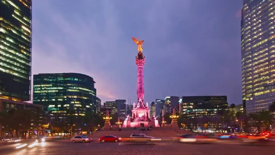Hoy No Circula: ¿Qué autos NO circulan el martes 15 de octubre en CDMX y EDOMEX?