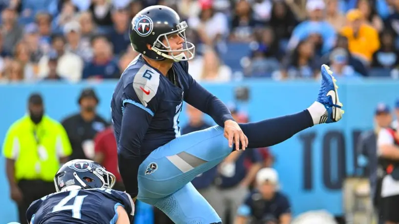 Nick Folk impulsa la victoria de Titans sobre Patriots con gol de campo en la prórroga