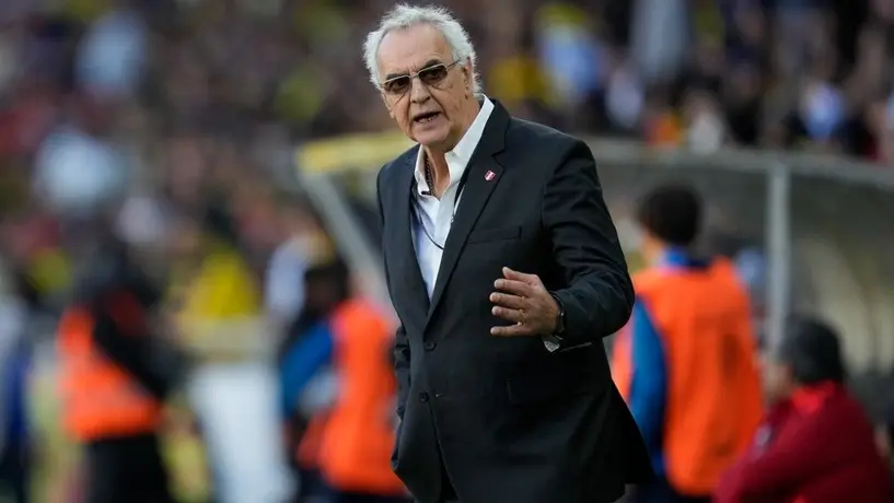 Jorge Fossati dejó de ser técnico de Perú tras poco más de un año con la selección
