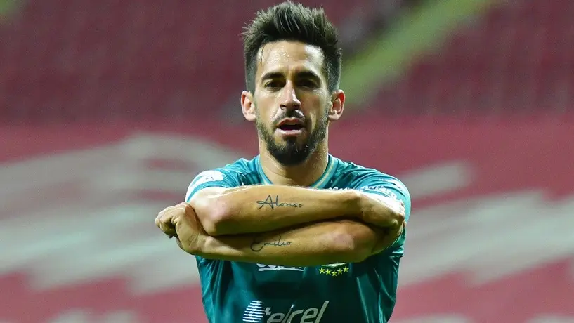 Fernando Navarro, histórico jugador de Atlante y León, anuncia su retiro