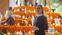 La presidenta Claudia Sheinbaum presenta su ofrenda por el Día de Muertos