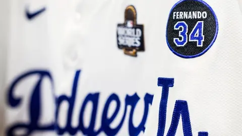 Dodgers honrarán a 'Toro' Valenzuela con parche especial durante Serie Mundial