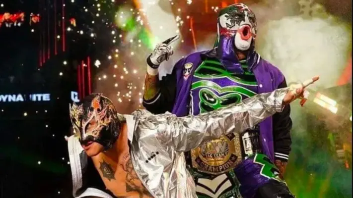 Lucha Brothers apuntan a dejar AEW y firmar por WWE