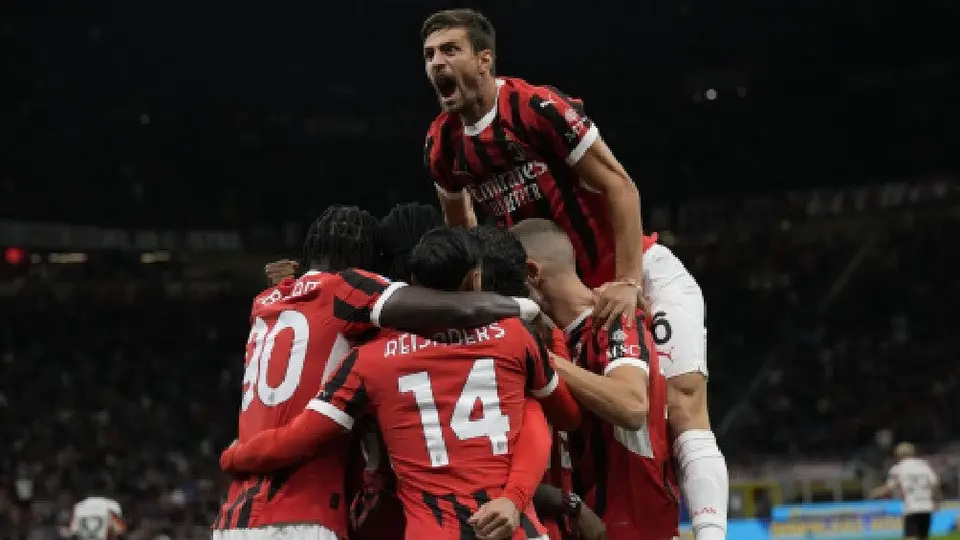 Serie A: Milan consigue su primera victoria de la temporada a costa del Venezia