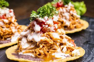 ¿Cuáles son las mejores tostadas para acompañar el pozole este 15 de septiembre? Profeco responde