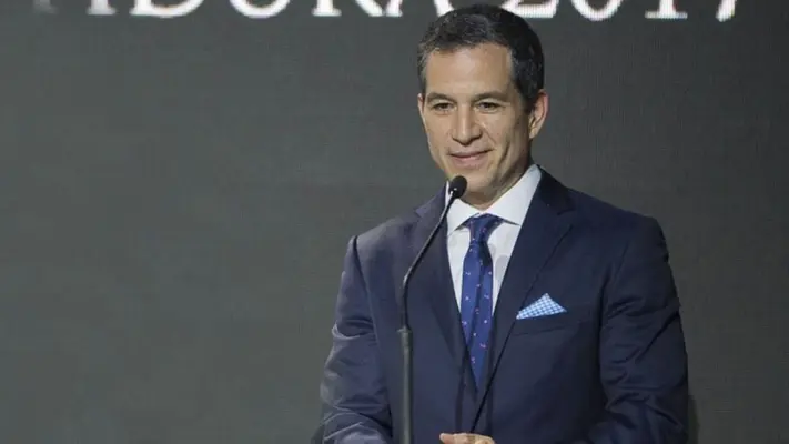 Ricardo Peláez mandó a terapia a Javier Alarcón tras la inminente salida de Anselmi