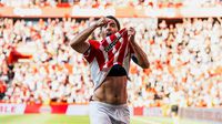 Sporting de Gijón golea a Real Oviedo en duelo de mexicanos en España